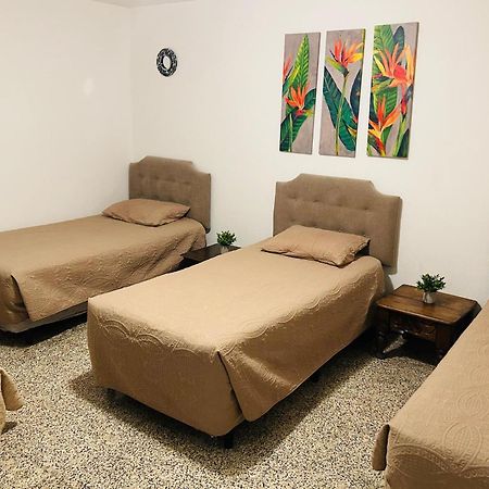 Hostal Los Volcanes Ciudad de Guatemala Exteriér fotografie